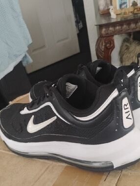 Nike Air Max AP Oreo